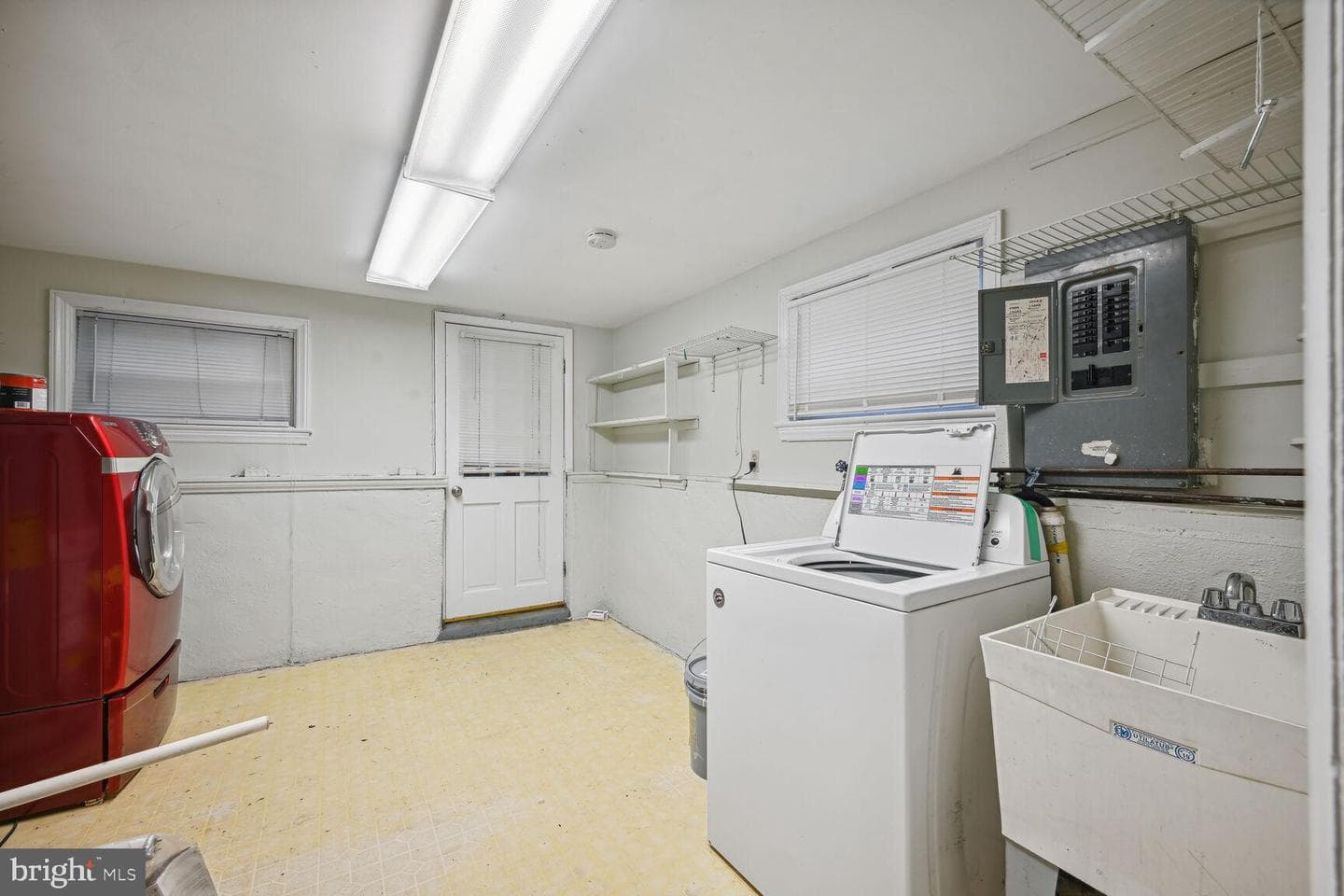 10020 51st Avenue photo 27