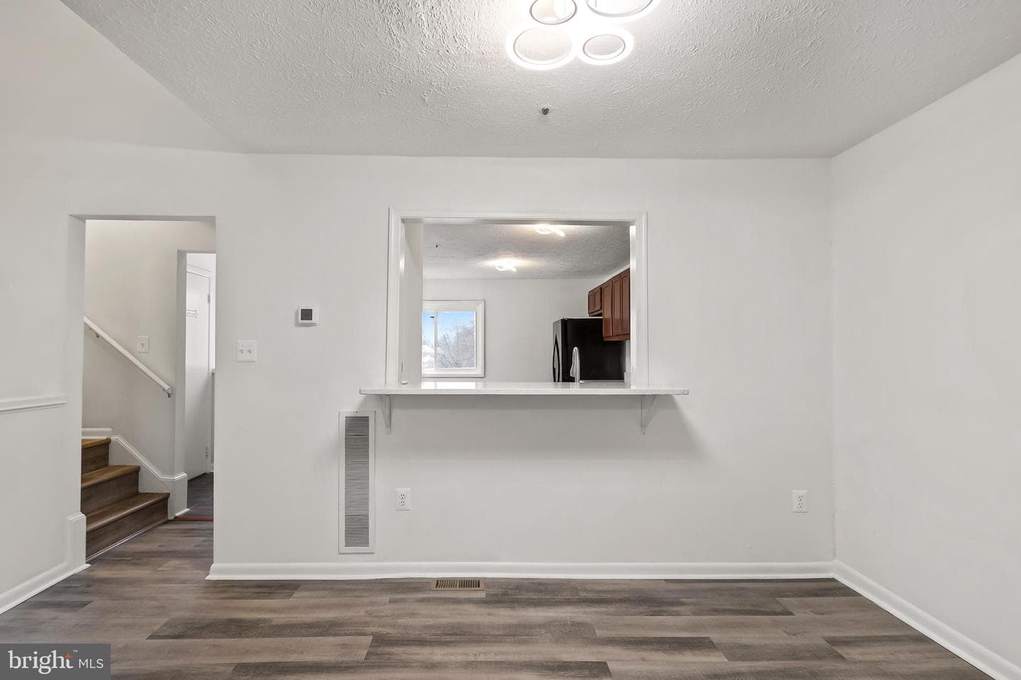 4930 Wealding Way photo 13