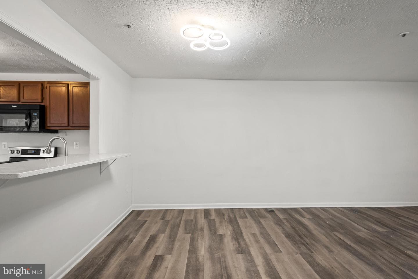 4930 Wealding Way photo 15