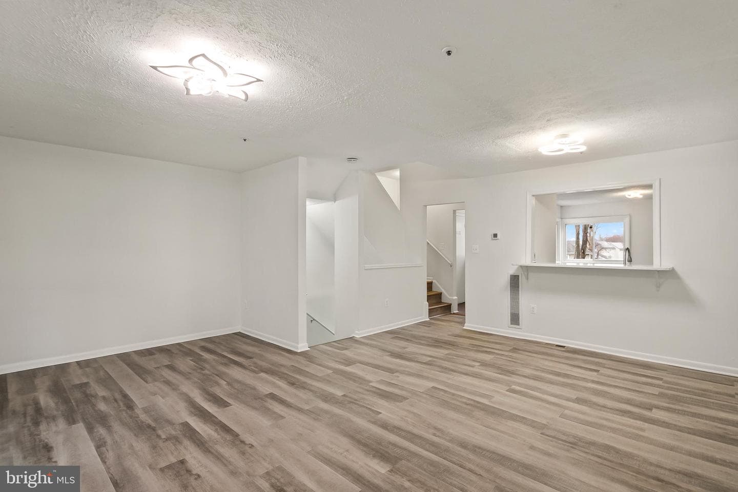4930 Wealding Way photo 16