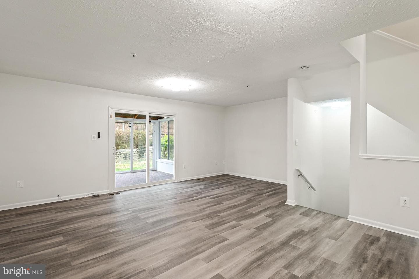 4930 Wealding Way photo 20