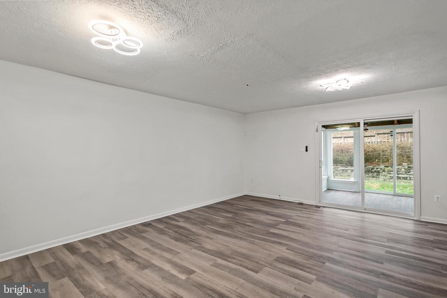4930 Wealding Way photo 21