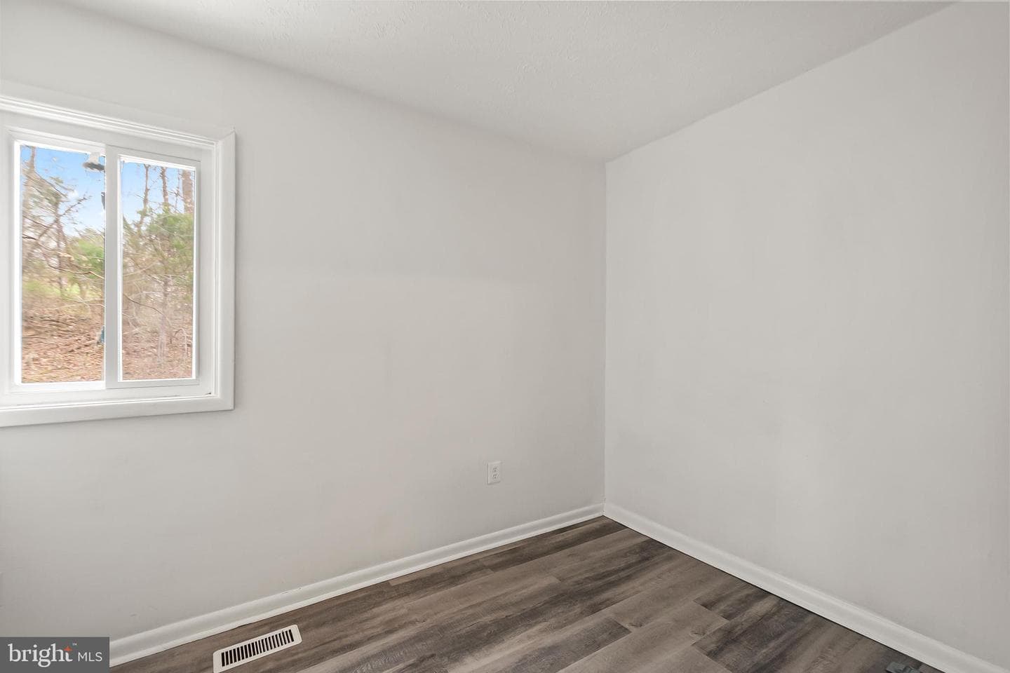 4930 Wealding Way photo 22