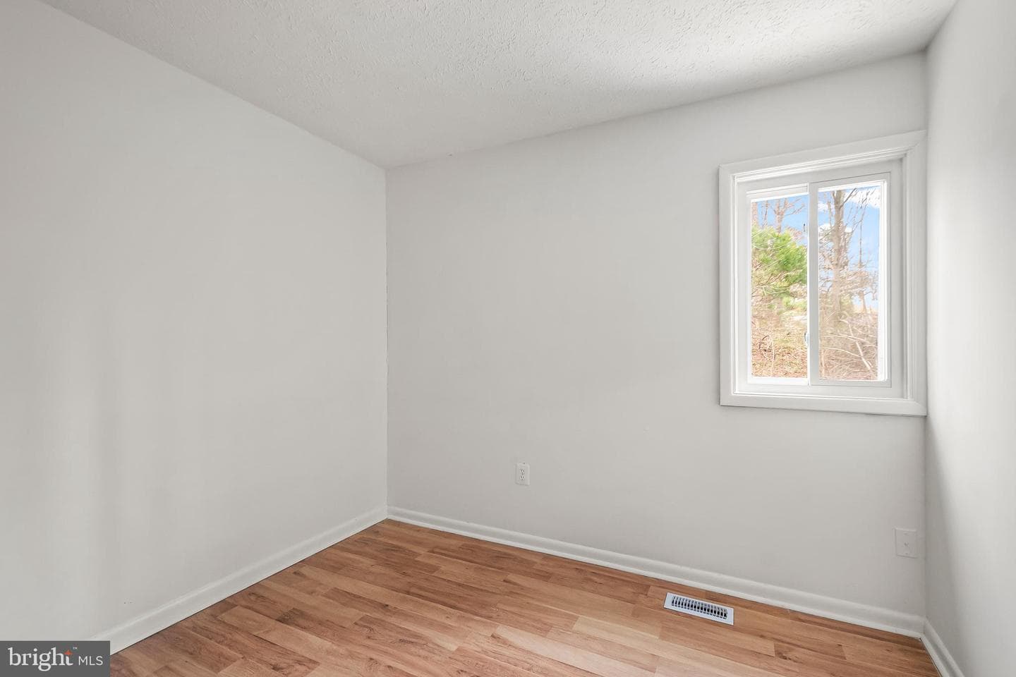 4930 Wealding Way photo 30