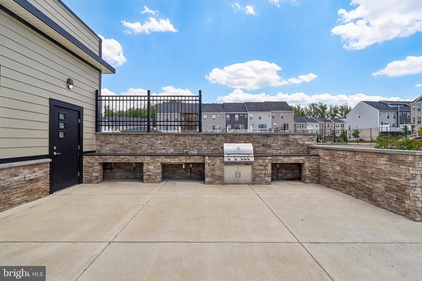 Homesite V87 Laleh Way photo 26