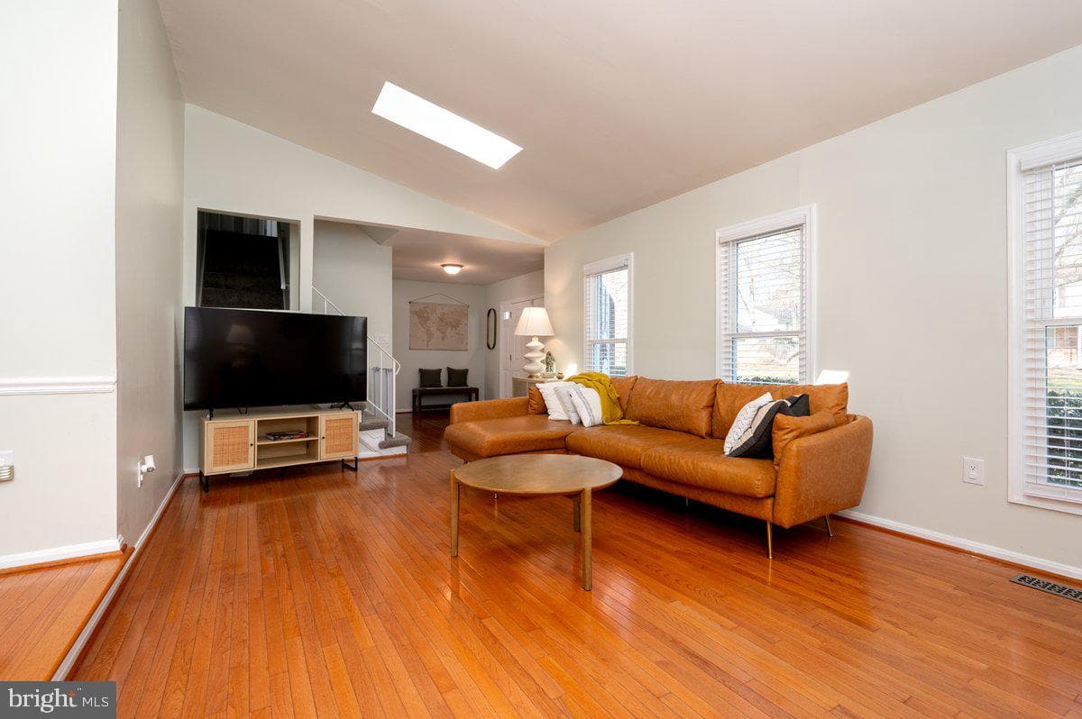 105 Saint Andrews Drive E photo 14