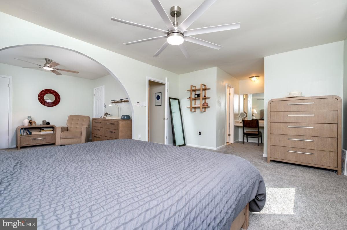 105 Saint Andrews Drive E photo 22