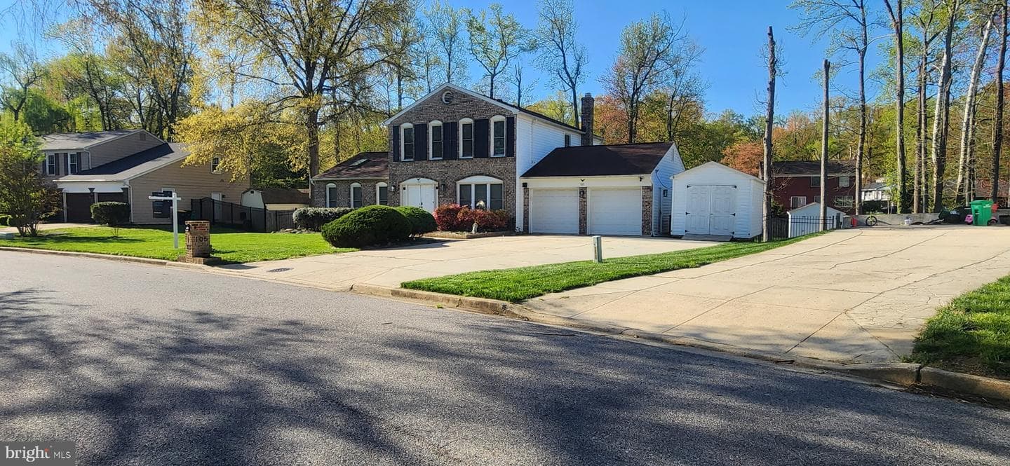 105 Saint Andrews Drive E photo 5