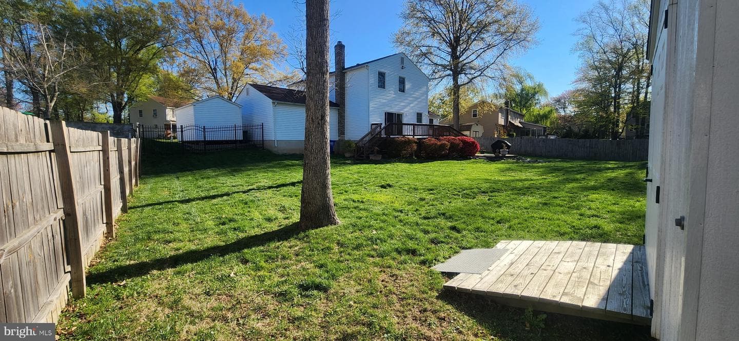 105 Saint Andrews Drive E photo 50