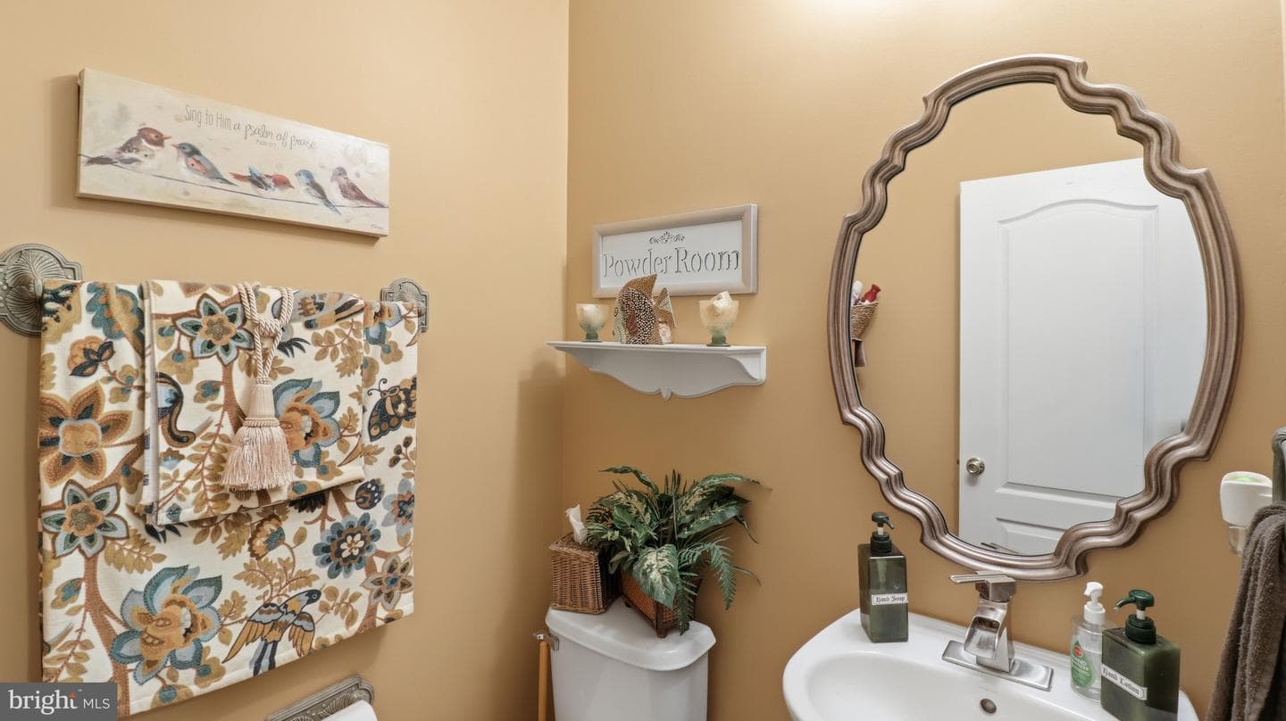 3003 Black Thorn Court photo 11