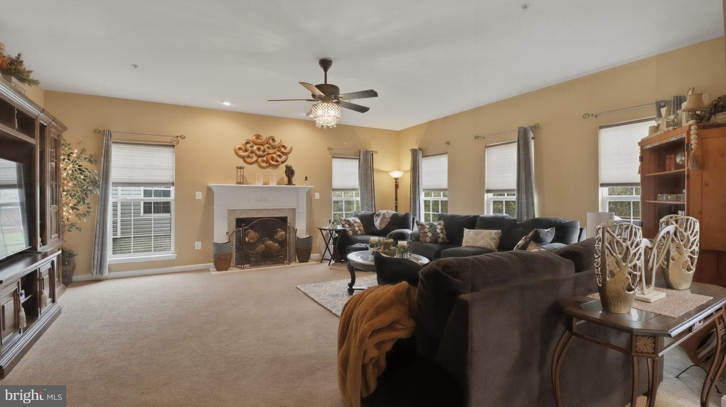 3003 Black Thorn Court photo 13