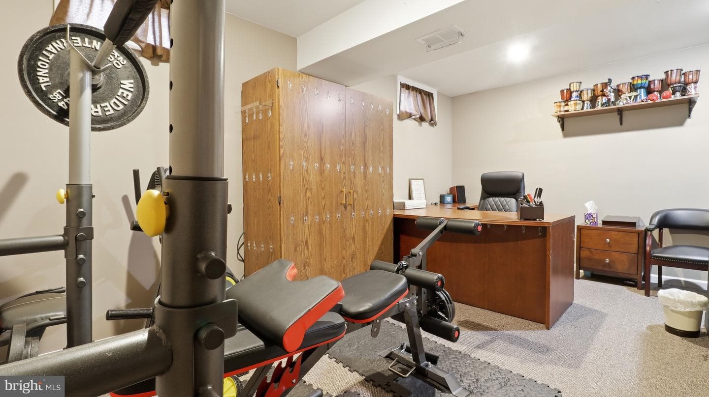 3003 Black Thorn Court photo 36