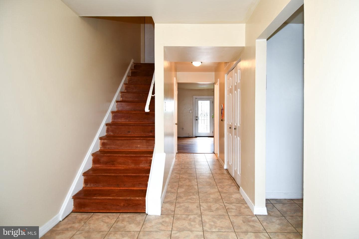 8960 Continental Place photo 3