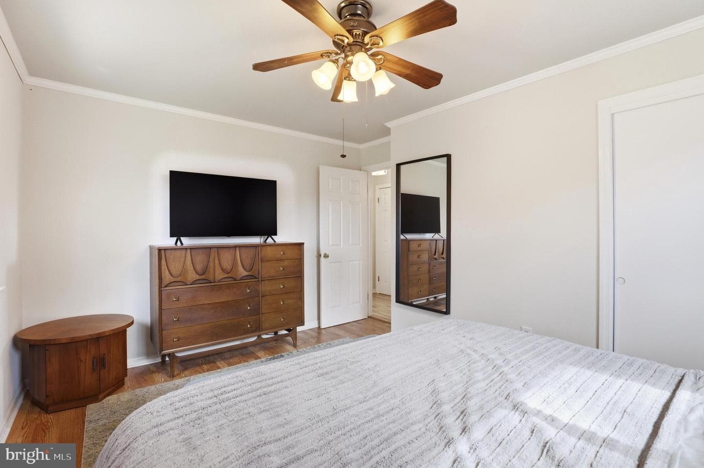 16100 Malcolm Drive photo 19