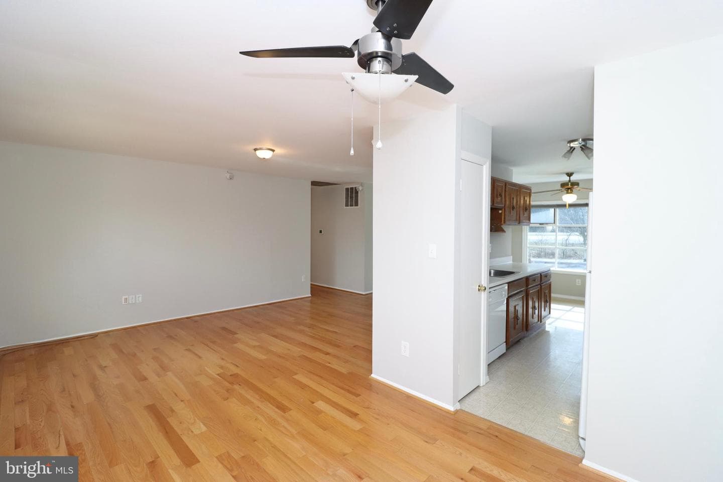 6502 Old Sandy Spring Road photo 9