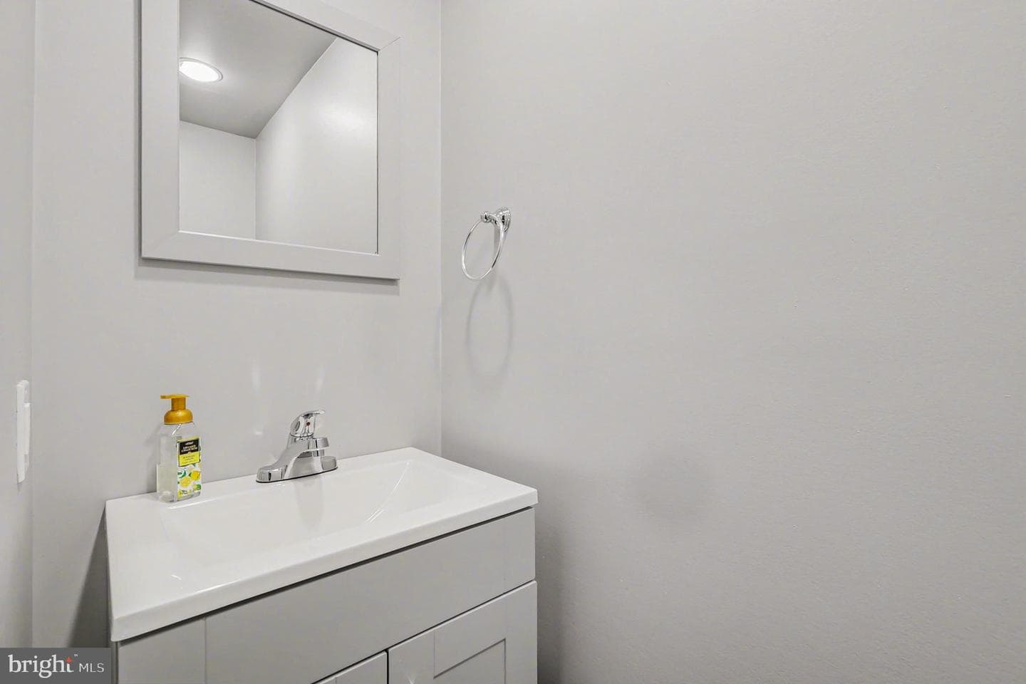 7318 Aquinas Avenue photo 18