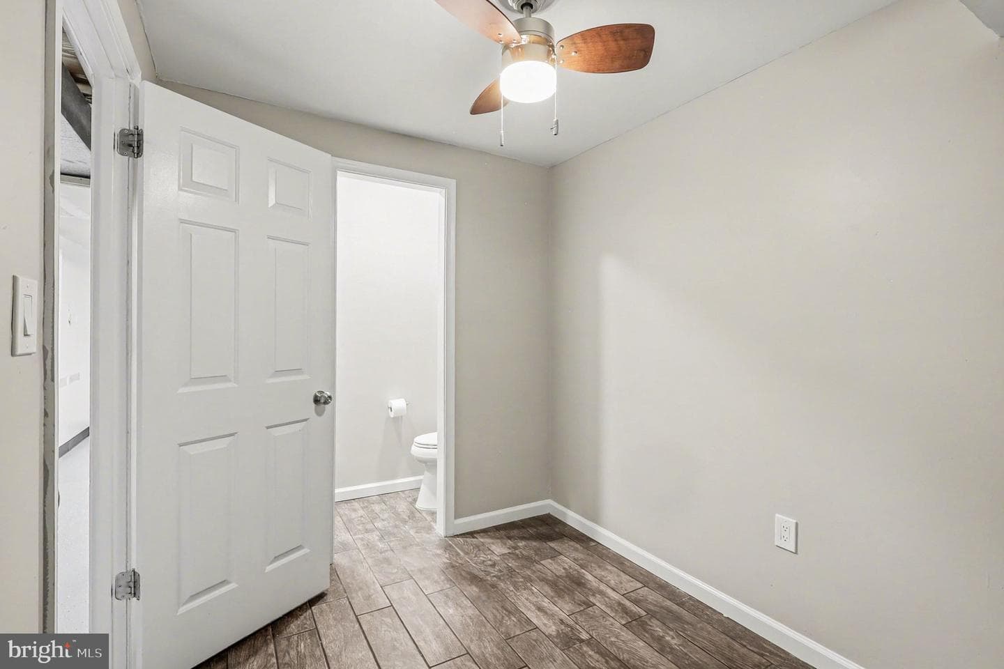 7318 Aquinas Avenue photo 21