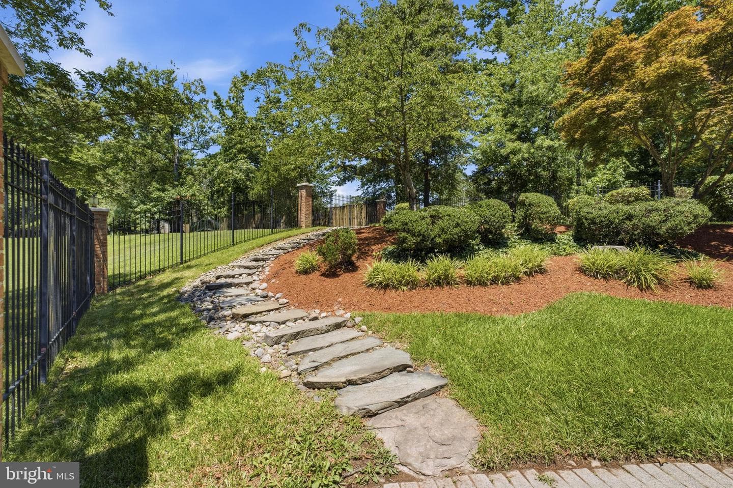 15300 Blue Willow Lane photo 66