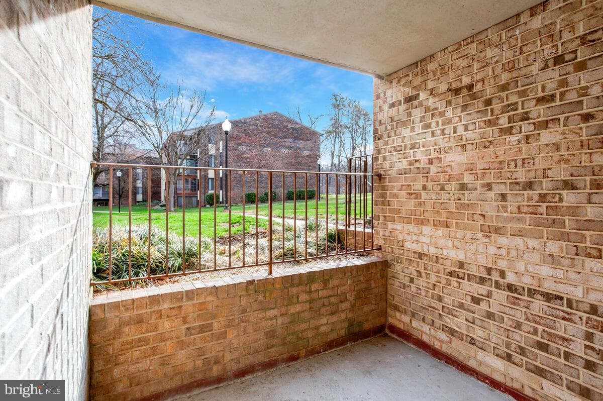 7804 Hanover Parkway #282 photo 12