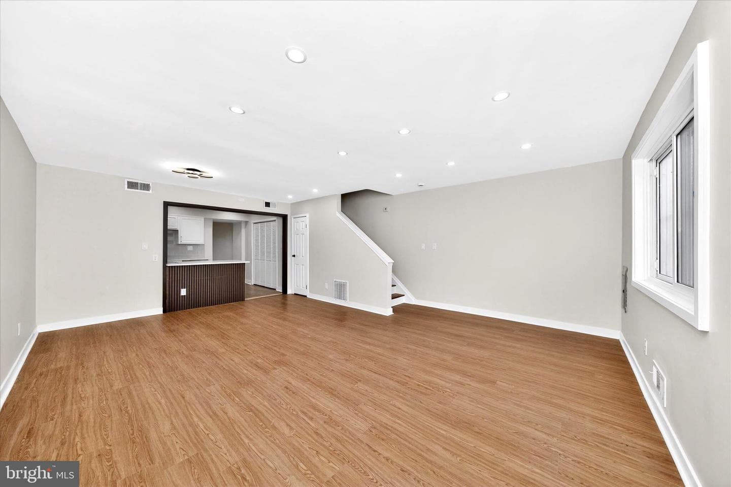 2315 Wyngate Road photo 9