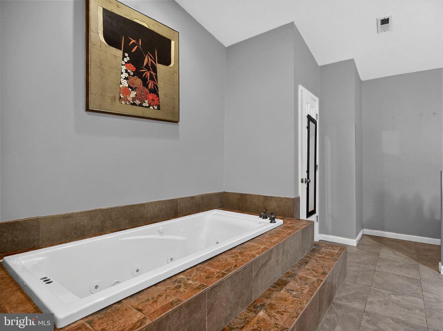 4603 Eaton Drive photo 9