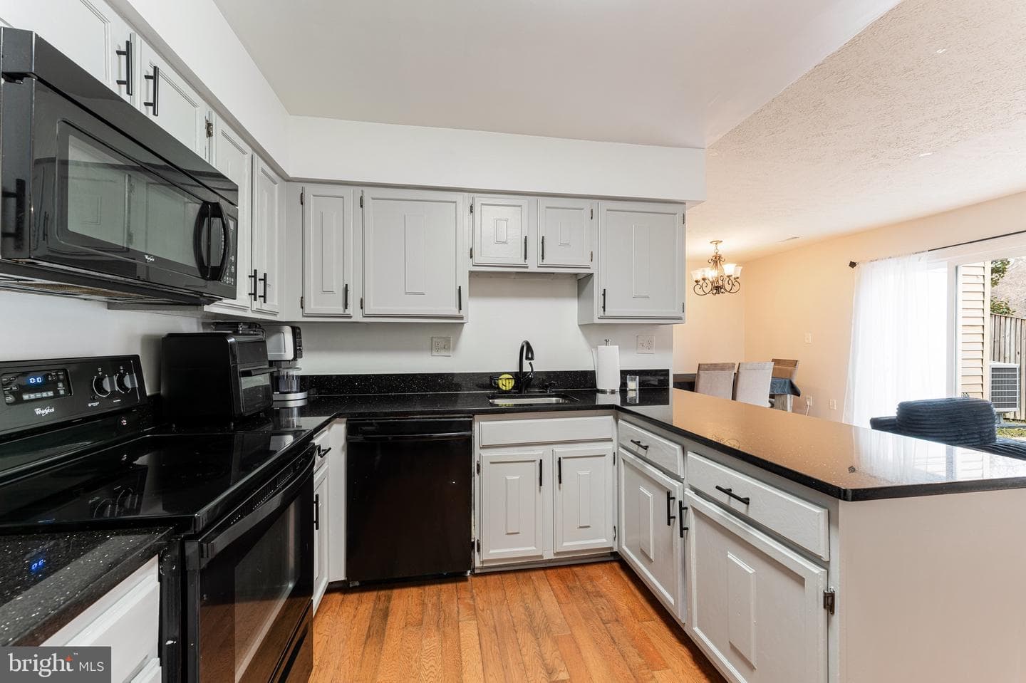 9093 Florin Way photo 9
