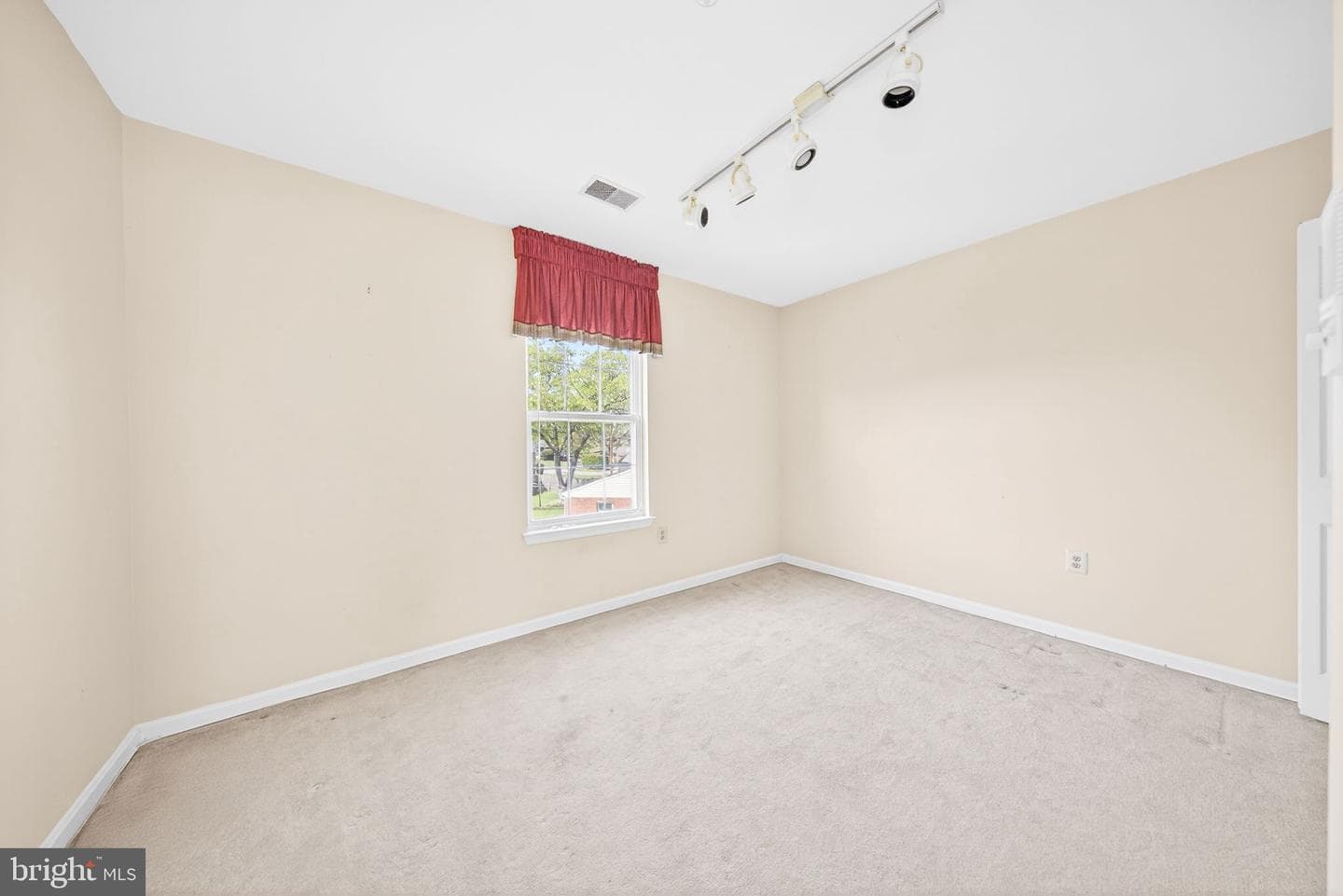 6008 Plata Street photo 29