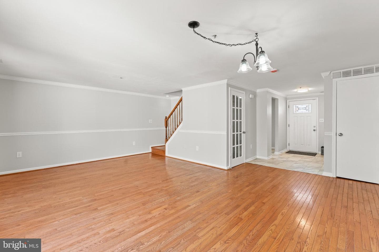 2007 Saint Bernadines Way photo 11