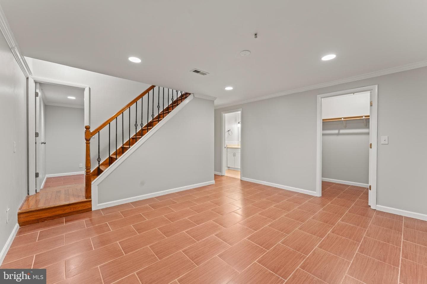 2007 Saint Bernadines Way photo 21