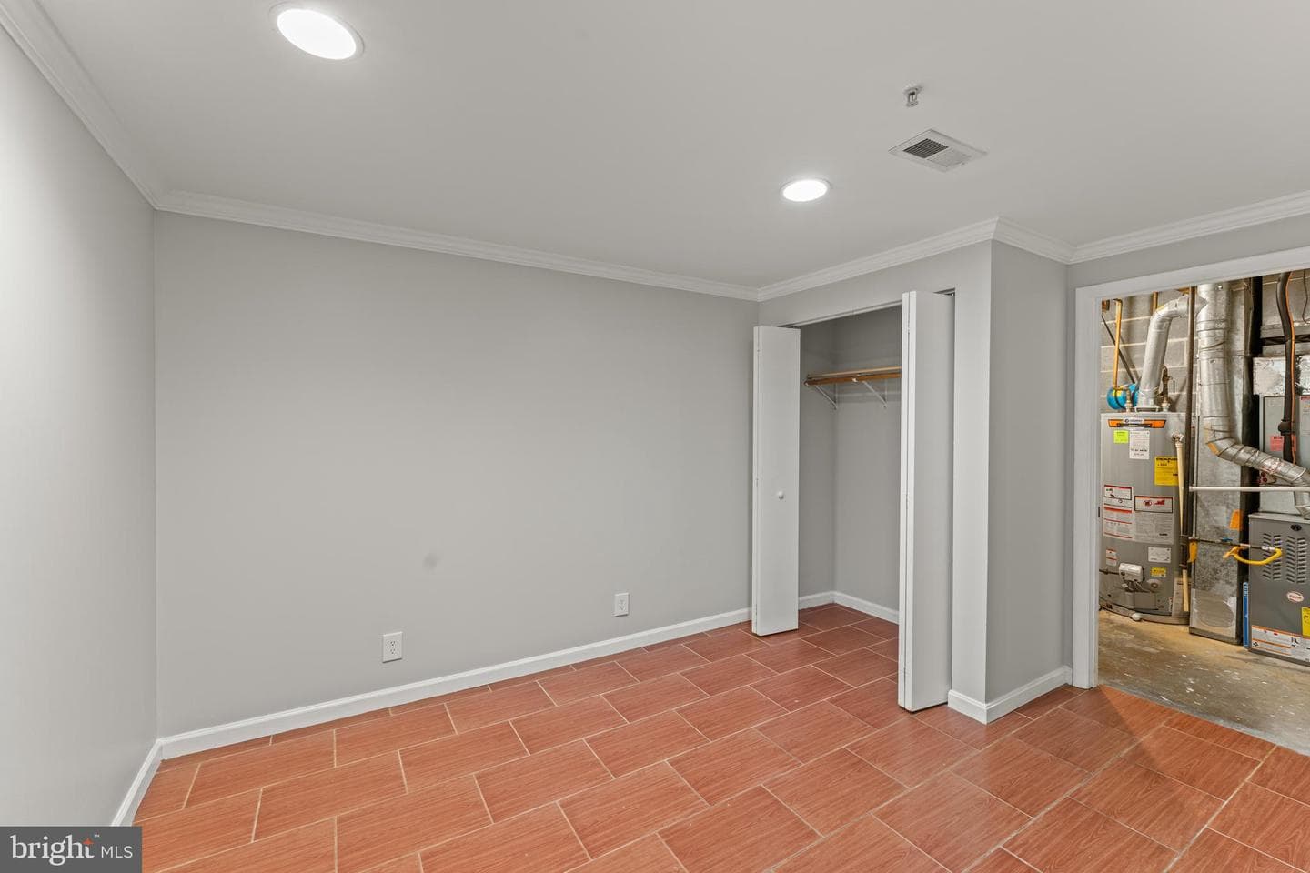 2007 Saint Bernadines Way photo 22
