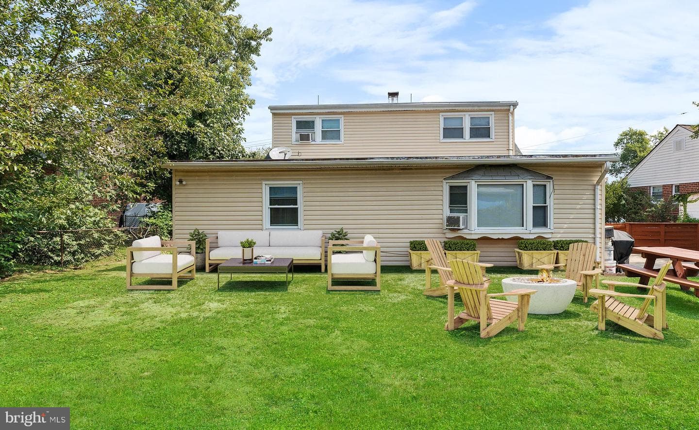 1709 Langley Way photo 26