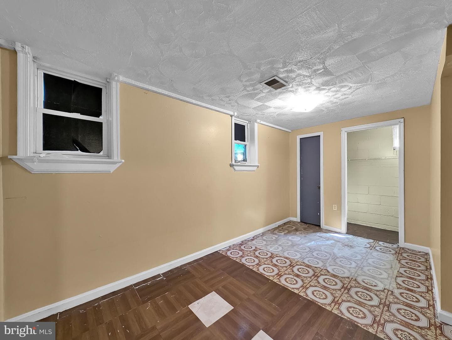 4807 55th Avenue photo 20
