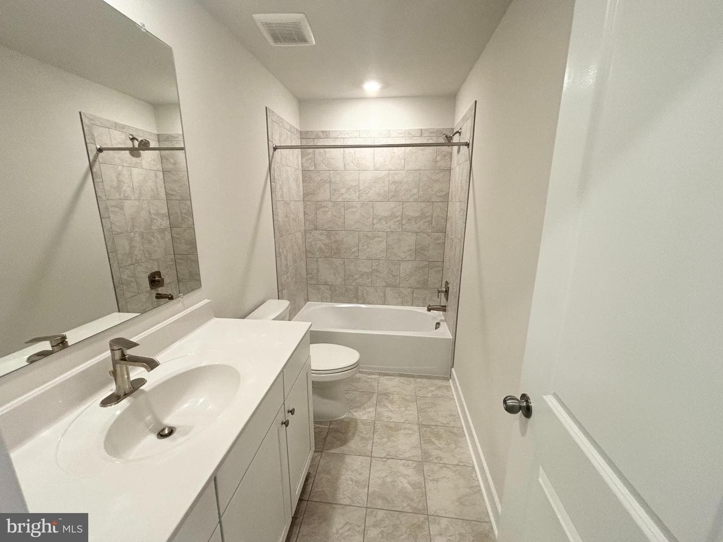 7260 Contee Road photo 12