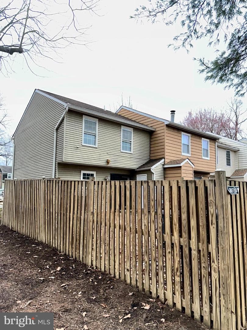 6101 Hil Mar Drive photo 3
