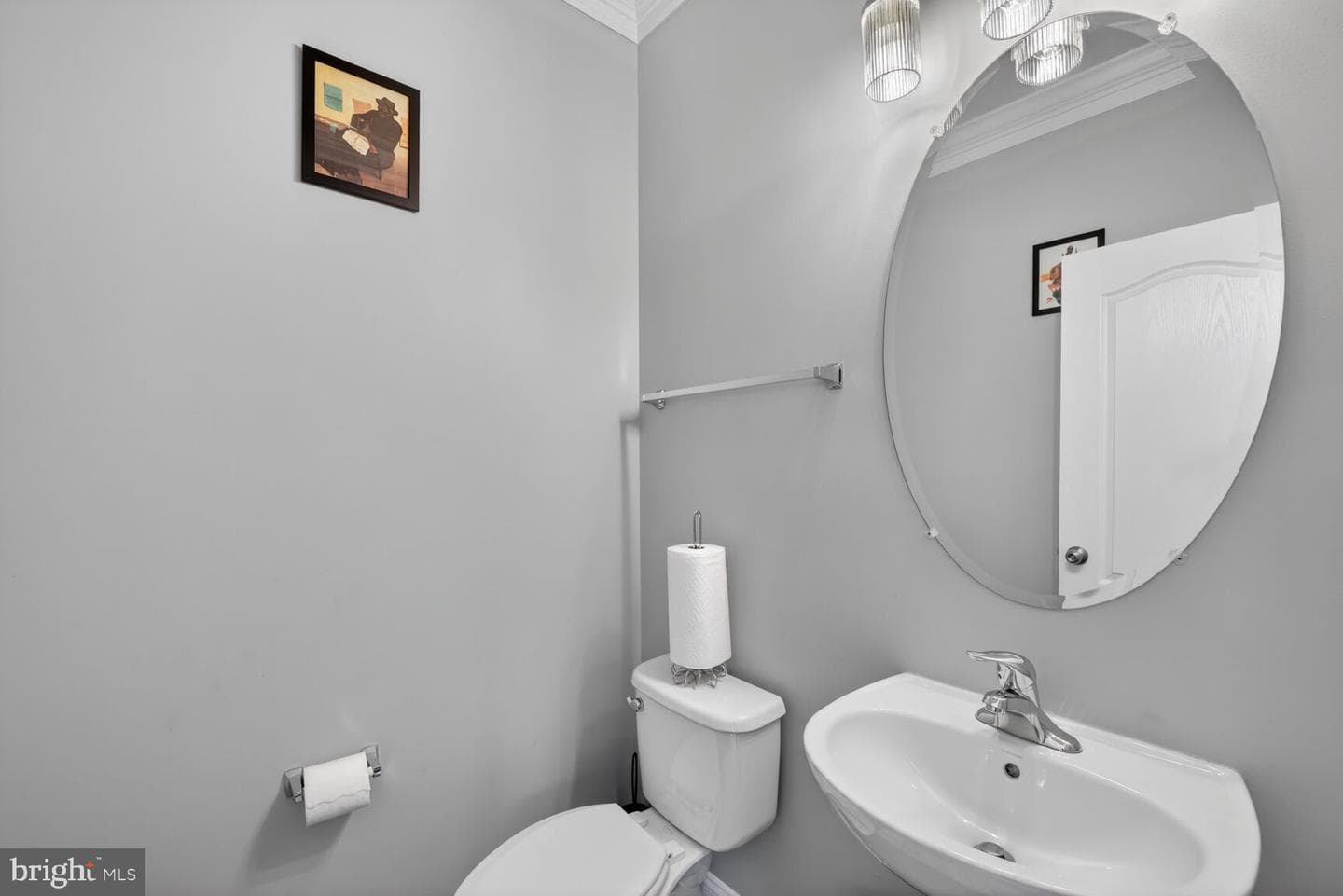 712 Sentry Square photo 13