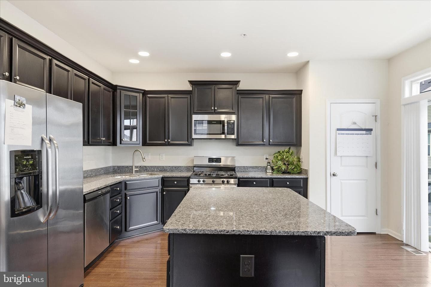 9511 Smithview Place photo 17