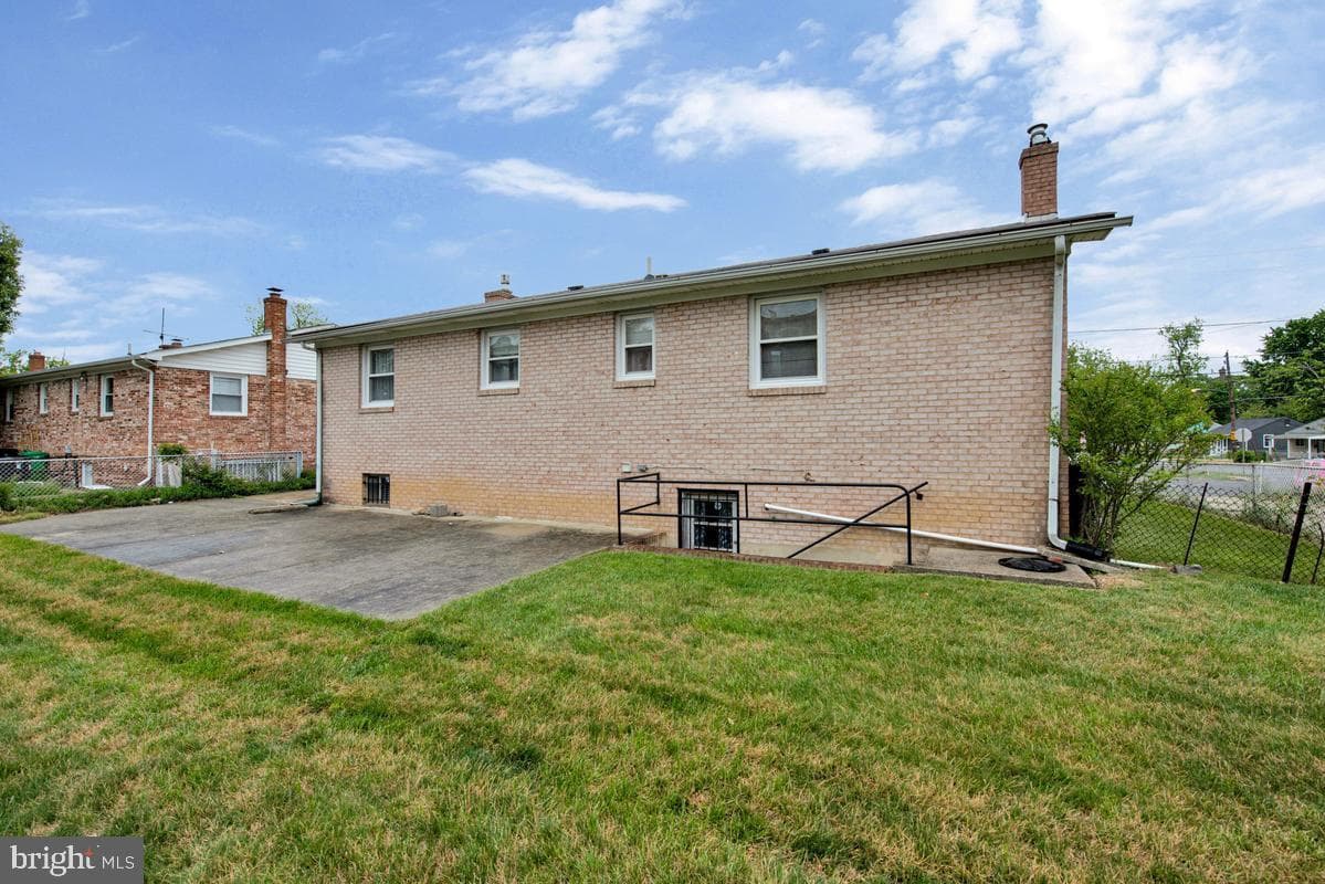 2721 Boones Lane photo 32