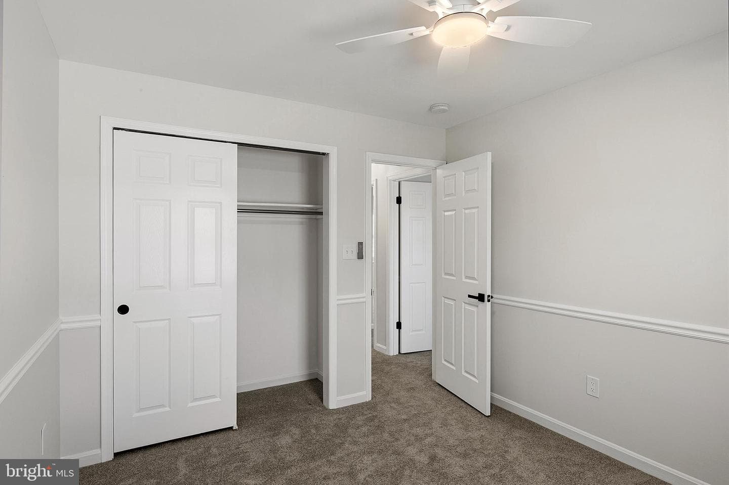 11308 Attingham Lane photo 36