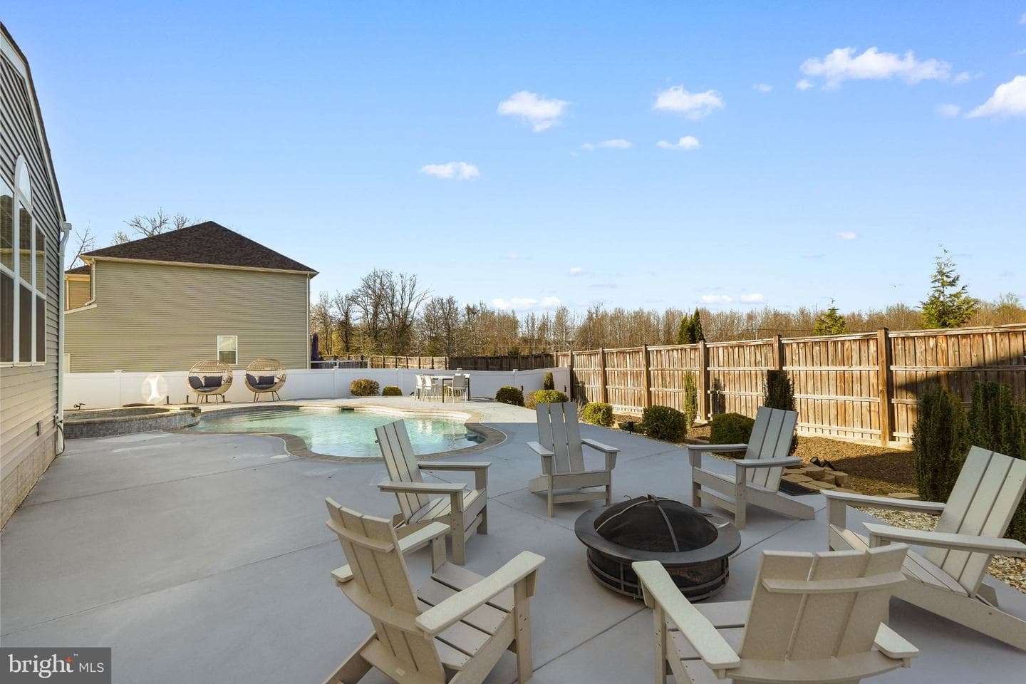 12304 Welford Manor Drive photo 37