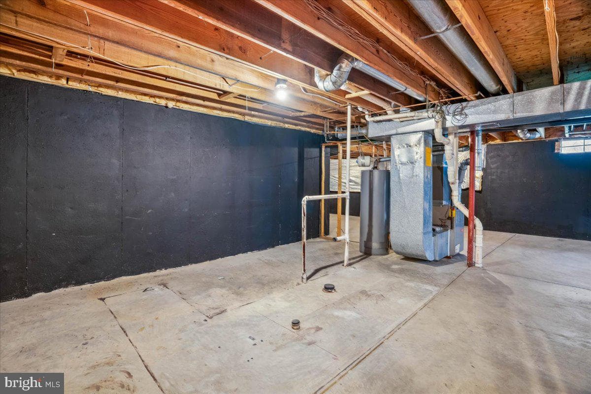 8010 Craddock Road photo 40