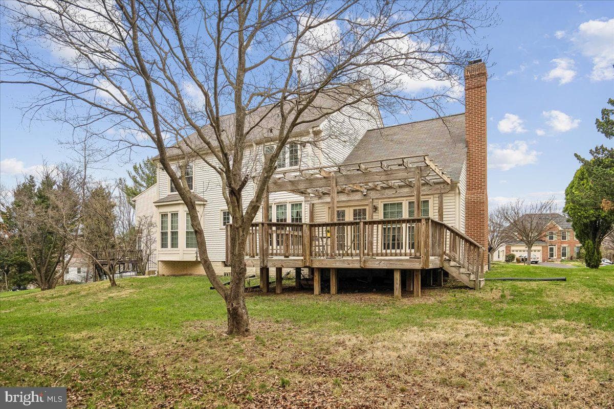 8010 Craddock Road photo 43