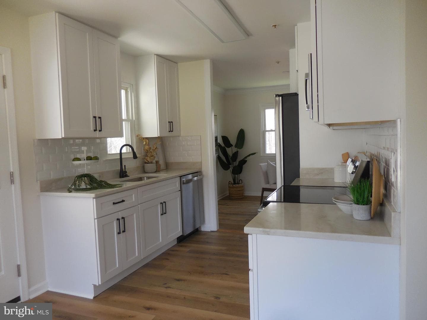 9702 Green Apple Turn photo 13