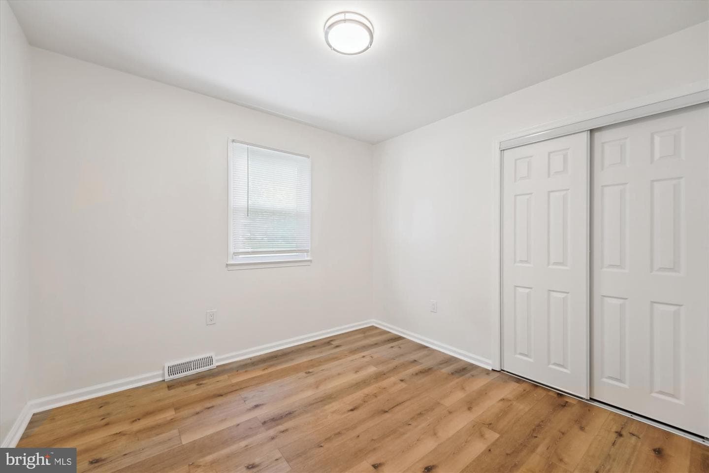 9702 Green Apple Turn photo 22