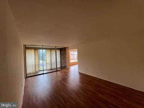 8489 Greenbelt Road #202 photo 4