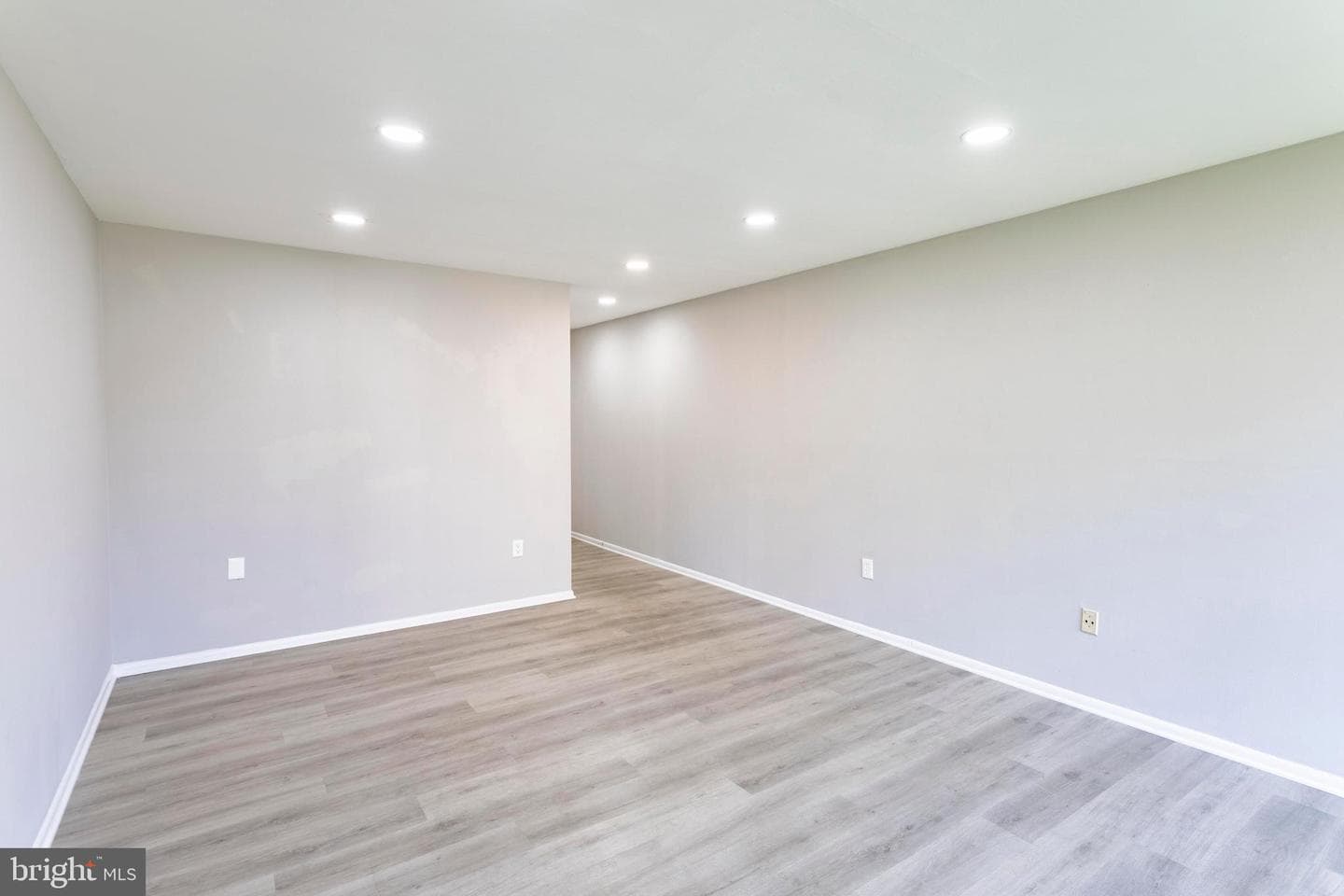 8467 Greenbelt Road #8467-102 photo 7