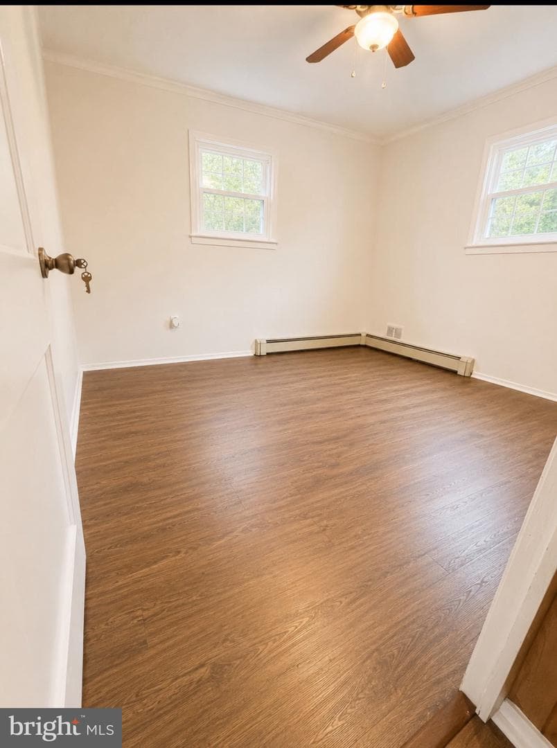 1019 Marton Street photo 19