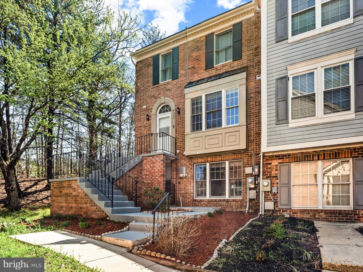9423 Rosmarin Way photo 4