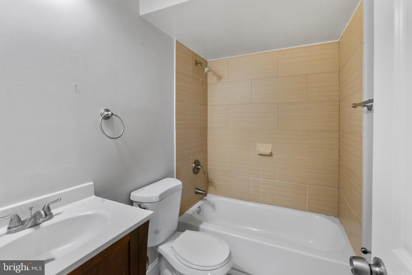 410 70th Street photo 28