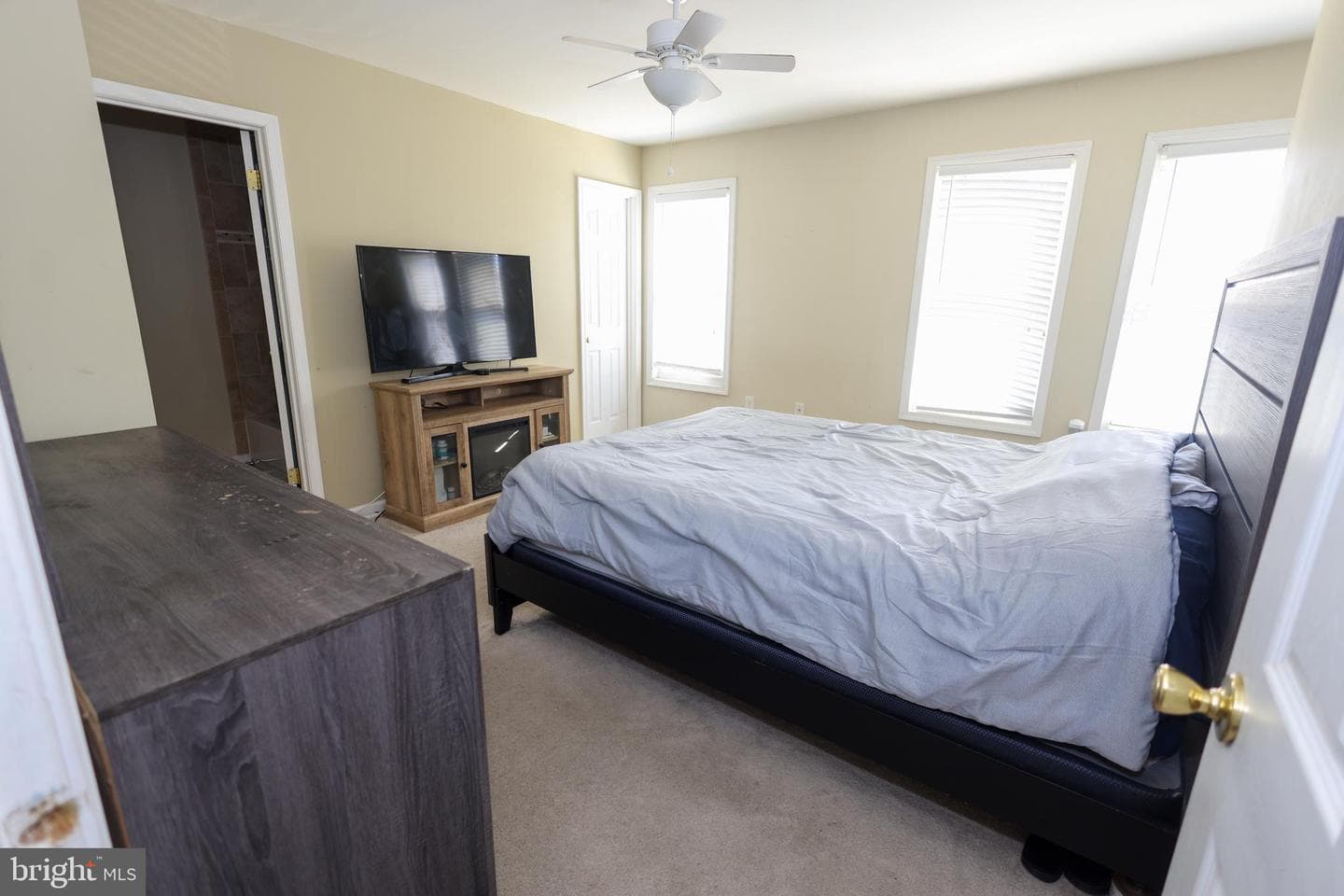 7512 Courtney Place photo 11