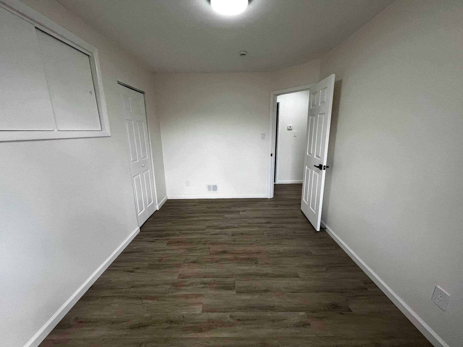 4105 Norcross photo 17